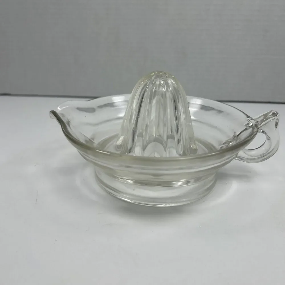 vintage heavy clear glass citrus juicer reamer